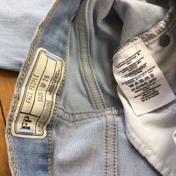 Fp Free Poeple ripped jeans skinny distressed light blue lightweight  size 26 - Picture 3 of 11